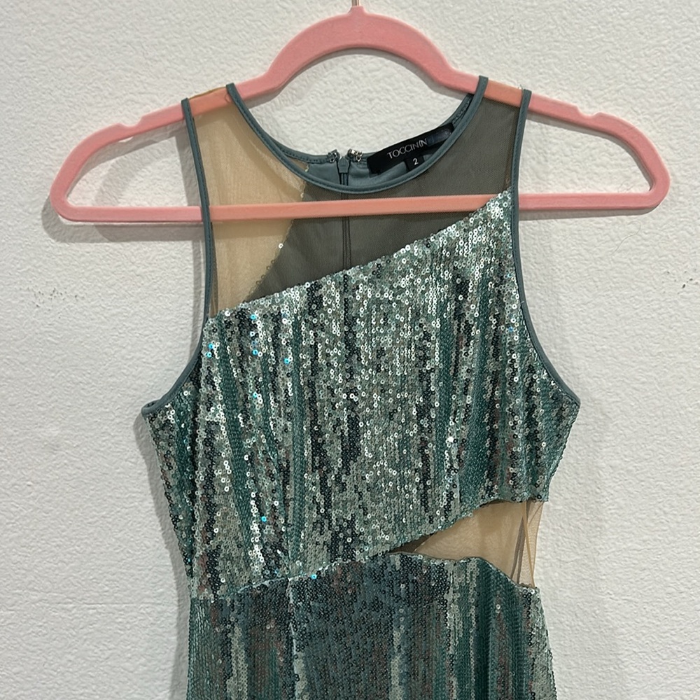 Toccin Sequin Cut Out Gown, RTR - Picture 7 of 14